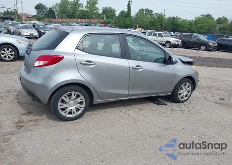 2013 Mazda Mazda2 Sport из США, поврежденный, VIN JM1DE1KZ1D0153531